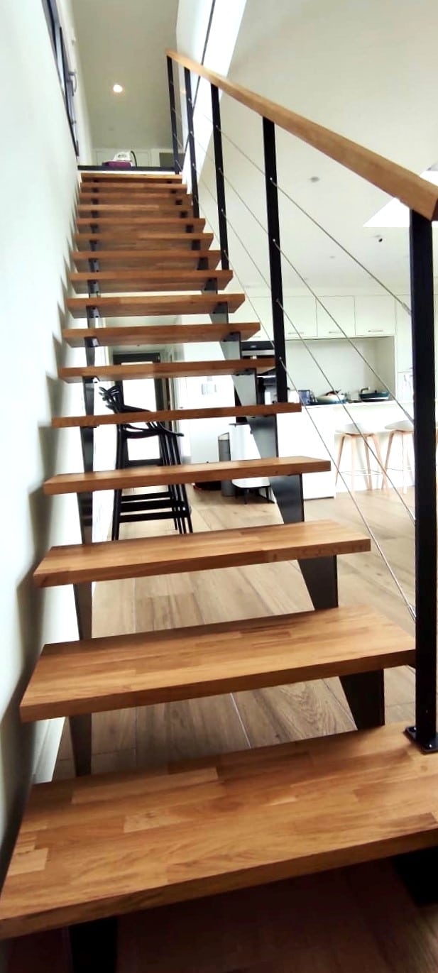 Escalier métal KREMA © Droit - Métal Design